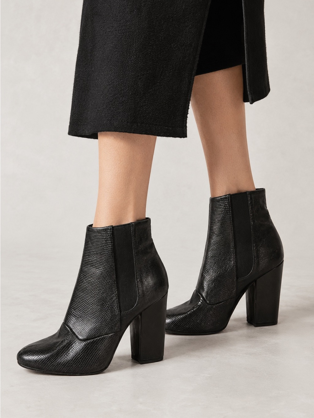 Rachel Comey Snake Skin Ankle Bootie Black Block Heel Leather Sz 8 MSRP $426